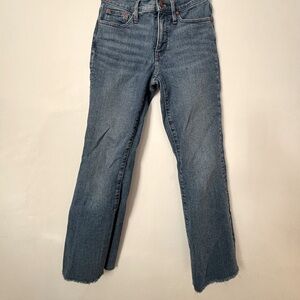 Kick Out Crop Jeans